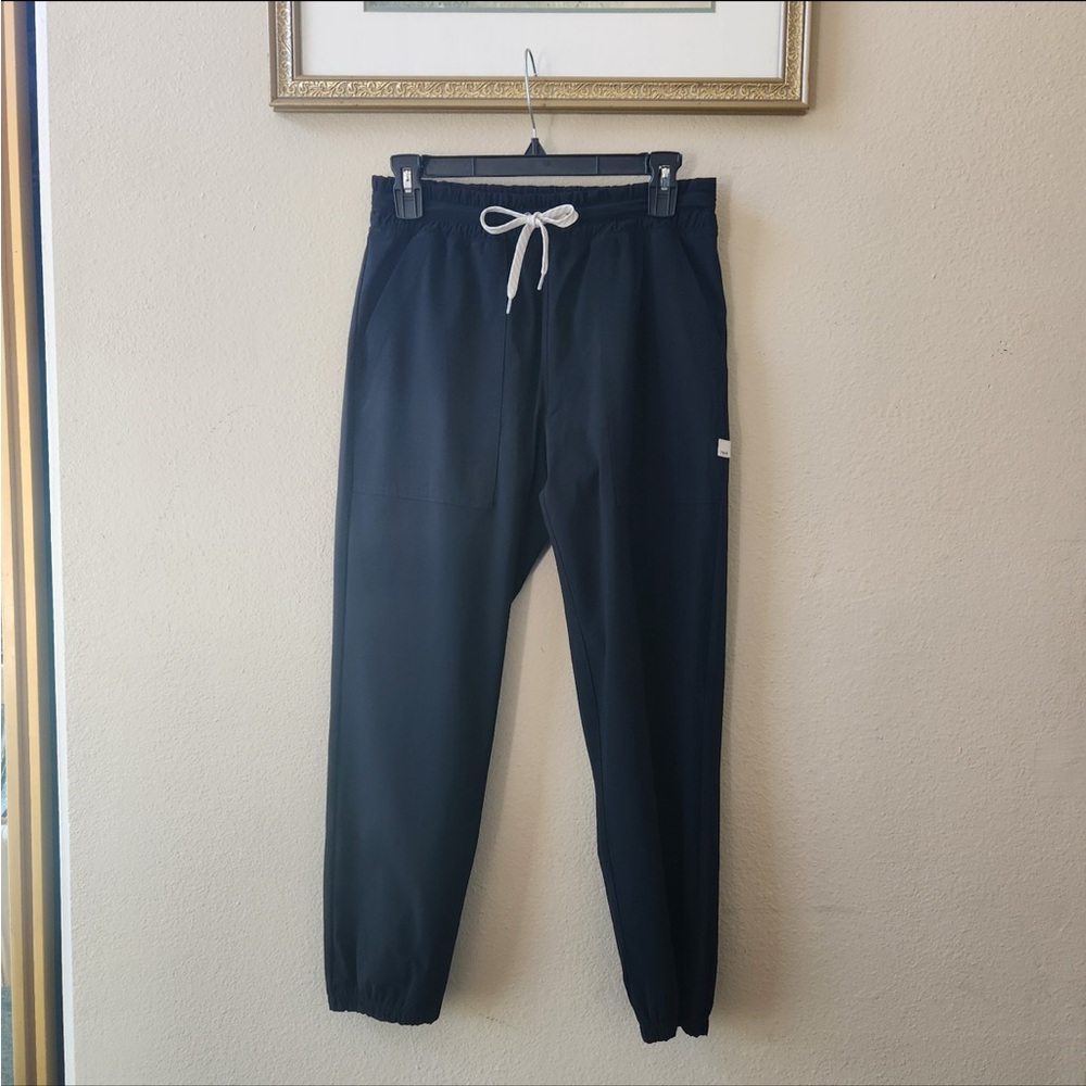 Vuori Miles joggers black athletic pants size S